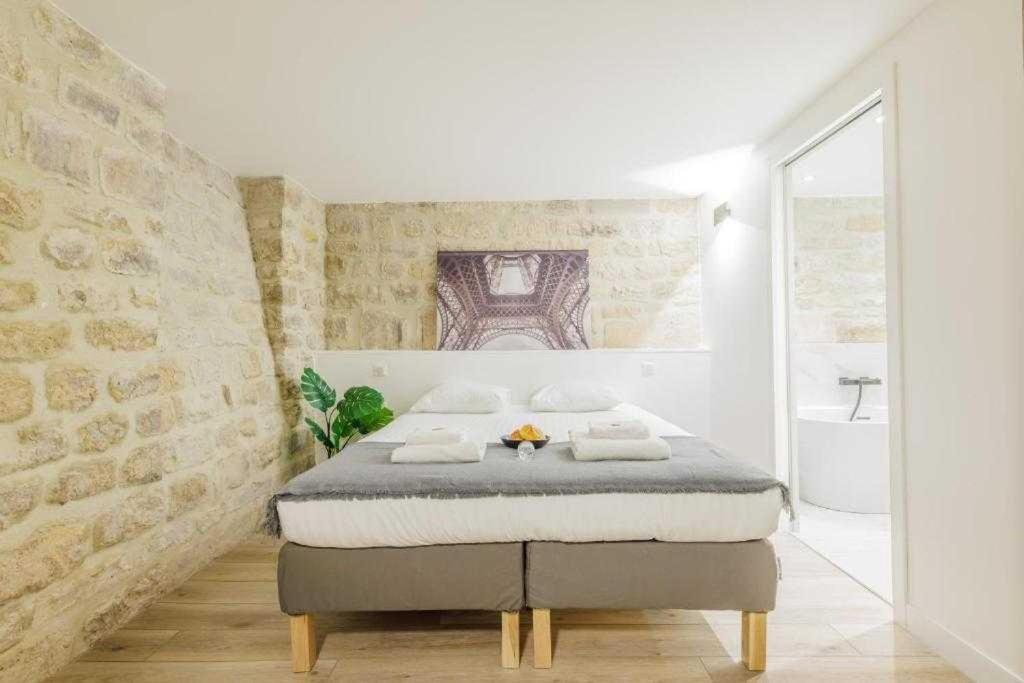 パリExceptionnel Duplex A Proximite De Montmartre!アパートメント エクステリア 写真